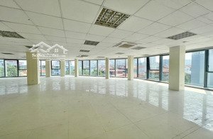 cho thuê sàn văn phòng dịch vọng, cầu giấy lô góc mặt tiền 25m 200m 42tr/tháng