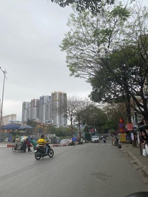 chỉ 16.x tỷ.nhà phố kim giang 48m², mặt tiền sáng, gần thcs đại kim.vỉa hè 8m kinh doanh.