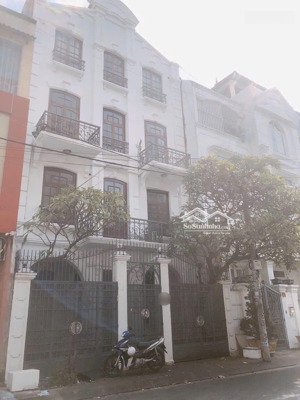 cho thuê nhànguyên căn 4 tầng tại 506/22 đường 3/2, 50 triệu, 96m2, q10, hcm (khu vip q10)