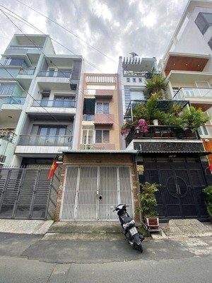 nhà đẹp giá tốt ở ngay lê văn quới, dt 4x17m, 1 trệt 2 lầu kiên cố, hẻm 10m, 7.8 tỷ tl