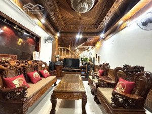 bán nhà sát hồ tây view quận ủy tây hồ lô góc đẹp long lanh nội thất tiền tỷ-chỉ17,5 - 