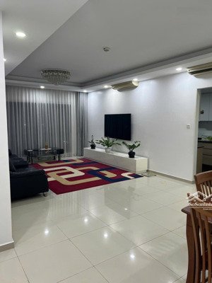 bán căn hộ 3 ngủ roman plaza, full nội thất view thoáng giá nhỉnh 9 tỷ
