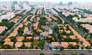 giá tốt nhất khu biệt thự phú gia, bán 82,5tỷ (còn thương lượng), 317m, 1 trệt, 1 lầu, nhà đẹp