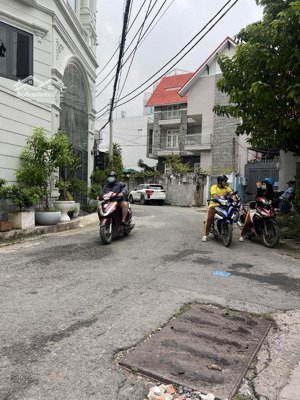 bán nhà mặt tiền đường số-canh ngay nguyễn duy trinh q2-ngang 4,5m chỉ 9tỷ nhỉnh