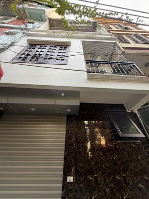 bán nhà phân lô đền lừ, 48m, ngang 5m, ô tô vào nhà ngõ thông kinh doanh, tiện ích rất rốt