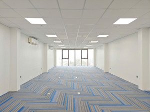 cho thuê sàn văn phòng định công - hoàng mai 280m2 47tr thoáng trước sau full kính oto đỗ cửa free