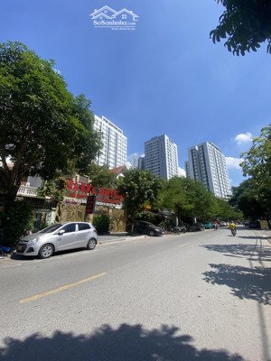 bán biệt thự mặt phố 16m bùi quốc khái - linh đàm - 50 tỷ kinh doanh tốt