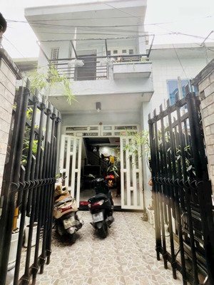 nhà bán 958/ lạc long quân - tân bình - 2 tầng - 39m2 - hẻm thông - 5,8tỷ tl