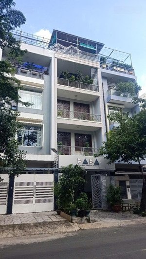 bán nhà mặt tiền gần vũ tông phan sát ngay song hành an phú quận 2. hầm 5 tầng dt: 5x22m . 33 tỷ