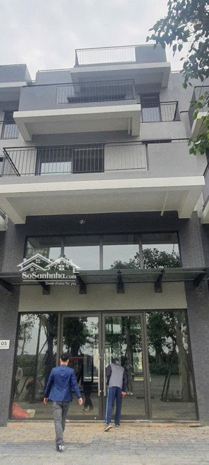 chính chủ bán nhà mặt phố hùng vương giá đẹp