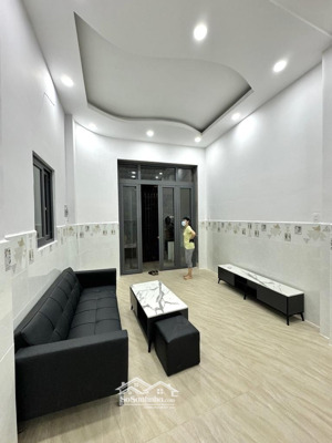 bán nhà góc 2 mặt hẻm nhựa 6m cách mạng tháng 8 quận 10, 44m2 (3.8x12m), 3 tầng đẹp, giá 8.9 tỷ tl