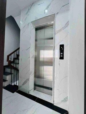 siêu phẩm nhà mới hoàng hoa thám - 6 tầng - có thang máy - ở sướng, cho thuê đỉnh - 12 tỷ - ba đình