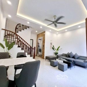 rẻ nhất khu vực bán nhà thạch bàn 6 tầng thang máy, mới đẹp thoáng sáng 45m2-7.8 tỷ.