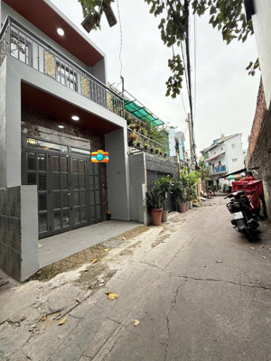 bán nhà hxh 60m2 âu cơ tân bình + nhà mới + 3pn giá 4,8 tỷ.