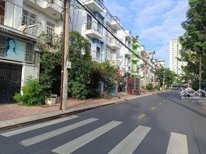 bán nhà q8 ngang 6m nhỉnh 11 tỷ