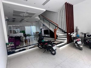 cần bán đặng vũ hiệp khu vĩnh điềm trung. giá: 7 tỷ 5