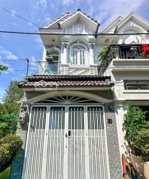 nhỉnh 4t -50mv - nhà ngay kcx tân thuận - sang q1 chỉ 5p - btct 3pn