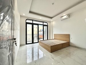 cho thuê căn hộ sát q4 tiện di chuyển rmit, ul, nttu, pmh, cresent mall, lotte