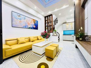 siêu đẹp! bán nhà pháo đài láng , ngõ to rộng thoáng . ô tô 5m, 2 mặt thoáng, 40m2, 6 tầng