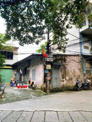 bán đất tặng nhà cấp 4 - ngõ 111 triều khúc, thông ngõ 147 triều khúc & ngõ 286 nguyễn xiển