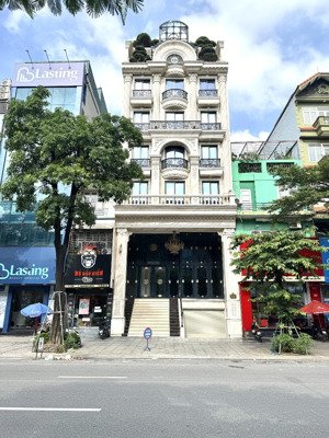 bán toà nhà văn phòng mặt phố vũ trọng phụng - thanh xuân. diện tích 125m x 9 tầng. mặt tiền 7.5m.