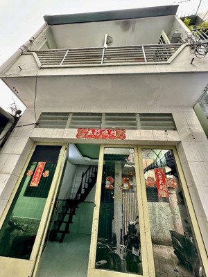 3.180 nhà 1 lầu shr hiện hữu hẻm thông nguyễn biểu q5