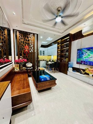 bán nhà yên hoà, dt34m, phân lô, dân xây, gần phố, gần ô tô, full nội thất