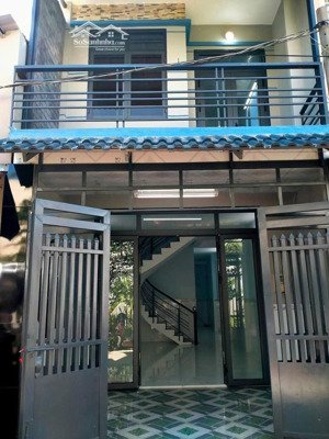 cần bán căn nhà ở ql1a, tân kiên bình chánh giá 1 tỷ 650 sổ hồng riêng