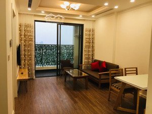 cho thuê căn hộ 2pn diện tích 56m2, giá cực chất tại sunshine riverside - em hoàng 