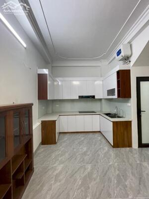 NHÀ ĐẸP 4 TẦNG - DIỆN TÍCH RỘNG - THOÁNG SÁNG - GẦN OTO - TT ĐỐNG ĐA - 8.6 TỶ