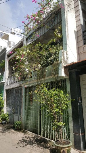 bán nhà cấp 4 hxh đường thành thái quận 10 dt(3.5 x 16m) giá 9.5 tỷ