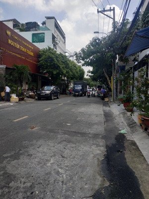mặt tiền nguyễn văn tố - tân phú, 8,1x30m, 1 lầu, giá 34 tỷ tl.