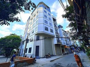 phân lô hoàng quốc việt, vỉa hè đường 10m oto tránh: 110m2 mặt tiền 6m giá 36 tỷ.