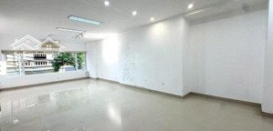 cho thuê nhà măt phố tôn đức thắng - đống đa: diện tích 60m x 2 tầng, mặt tiền 8m