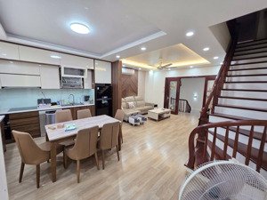 quá ngon! 10 tỷ,bán nhà xuân la,tây hồ,ngoại giao đoàn -61m2- 5 tầng -ô tô gần -dân xây - 2 thoáng