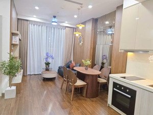 cần tiền bán gấp 2n2vs 65m2, vov mễ trì. có thương lượng