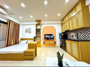 vip ! ô tô 7 chỗ ngủ trong nhà - ngõ thông
chdv 28 pkk full nội thất - 150m2*7tầng - dt:2,6 tỷ/năm