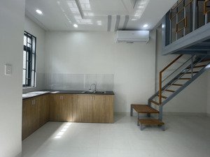 phòng 52m cho thuê quận 9,gần đạihọc fpt,hutech,cnc samsung