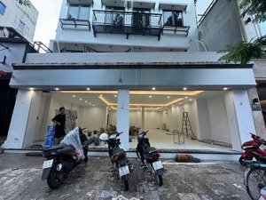 cho thuê nhà măt phố vũ ngọc phan - đống đa: diện tích 160m x 2 tầng, mặt tiền 14m