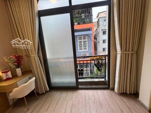 5 tỷ (tl)_liên hệ phương zalo) nhà đẹp 3 tầng phạm văn hai_tân bình_55m, hẻm xe hơi