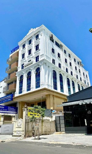 chuyển nhượng mặt tiền trần bình trọng, p2, q5 - 8x21m - 5 tầng - hđt 155 triệu/th - giá 45 tỷ