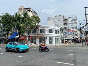 bán nhà căn góc 2mt 256a dương quảng hàm, p5, g.vấp, (dt: 16x12m), 3 tầng, giá bán: 38 tỷ(tl)