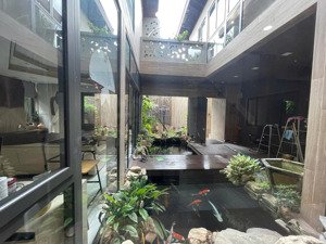 biệt thự vip khu tên lửa 10 x 20m 2 tầng - có hồ cá koi - sát nhà thờ phao lô