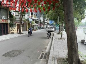 Bán Nhà Mặt Phố Trịnh Công Sơn Tây Hồ 119m2-4T MT5,5m LÔ GÓC 85 Tỷ Có Thương Lượng.