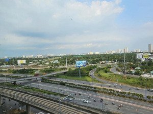 chủ đi nước ngoài cần bán nhanh 3pn the vista an phú,view đông nam,sổ sẵn.giá 10,8ty đầu tư quá rẻ