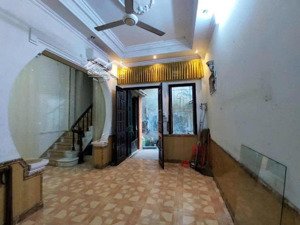 nhà lạc long quân, 64m2 - mặt tiền lý tưởng - vị trí tiện ích bàn ngàn