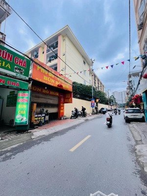 bán nhà mặt phố xa la, siêu vip, hót. -ô tô đỗ tránh -kinh doanh bất chấp -mở phòng khám- cafe