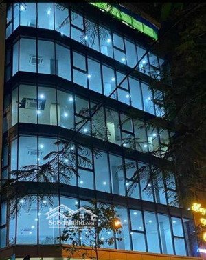 giảm sâu, bán nhà phan đăng lưu, phú nhuận. 8mx20m-4 tầng - hdt 100triệu/tháng. giá 39 tỷ