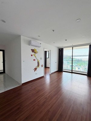 cần bán gấp căn thô 2n2vs 70m2 tầng 10 view cầu bãi cháy