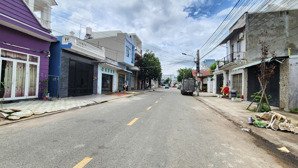 bán dãy trọ 5x30m, đường d25 kdc việt sing p. an phú, thu 12tr/th